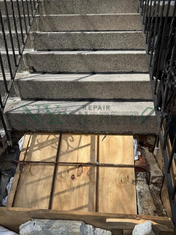 why concrete steps crack faster than other concrete in nyc