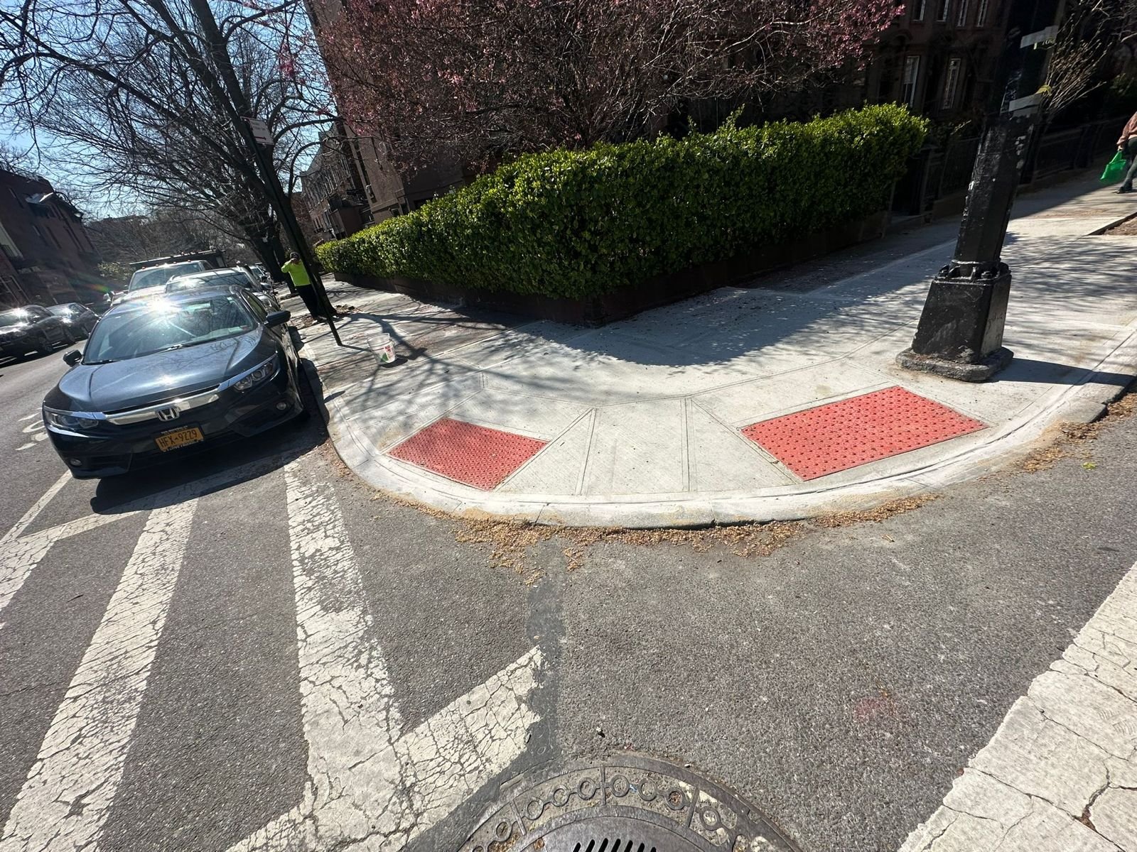 cracked-&-bulged-sidewalk-issues